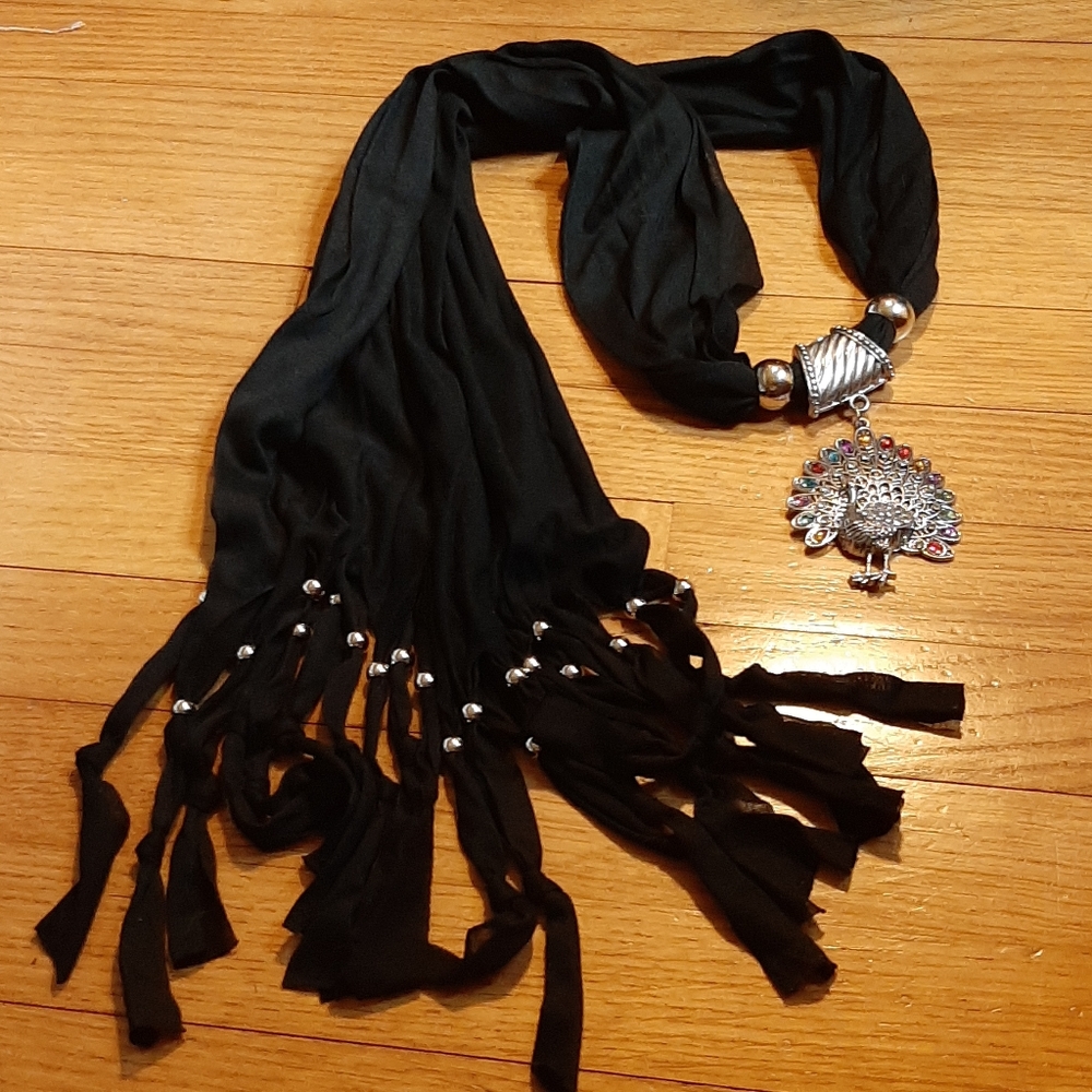 Jeweled Scarf Bundle NWOT - Picture 3 of 8